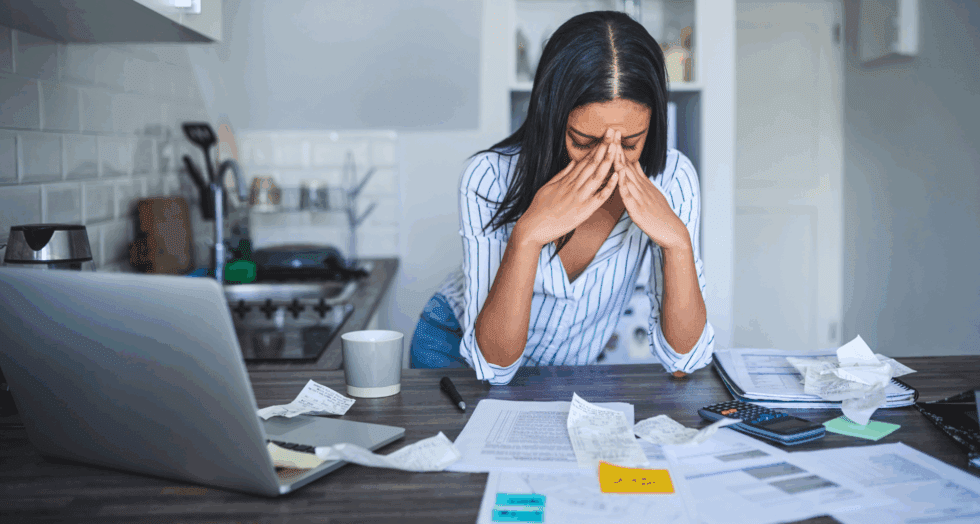 Dealing with Financial Stress & Its Impact on Mental Health